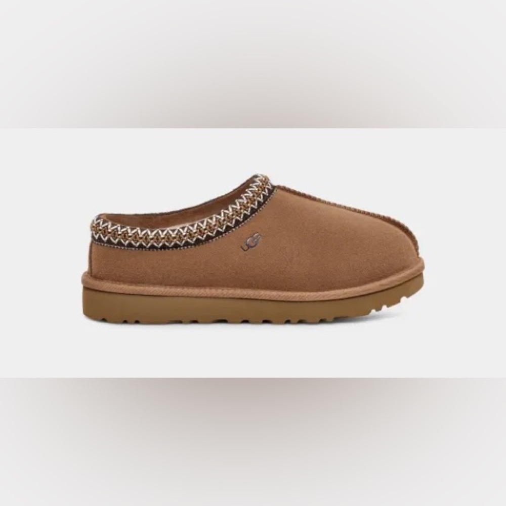 Ugg Tasman Slipper in Chestnut